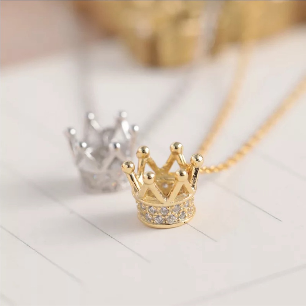 crown necklace